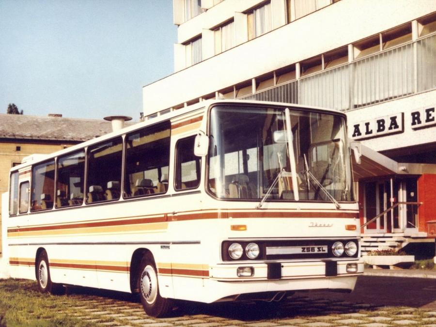  Ikarus 256SL 1975 года  (фото 3 из 4)